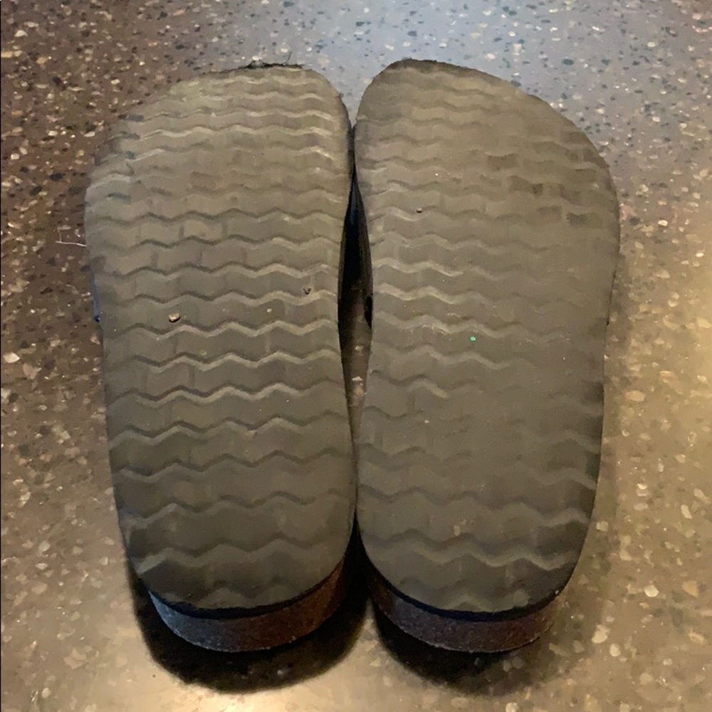 So sandals - Picture 4 of 4